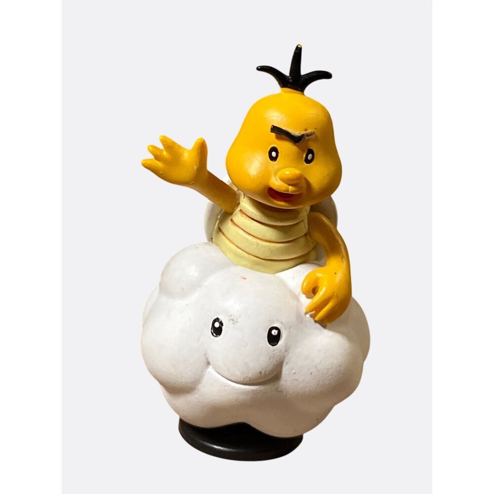 Mario Brothers Nintendo 2.5" Lakitu Collectible Figurine PVC - Picture 1 of 8